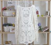 Blusa Rendada Manga Longa