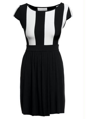 Vestido Preto e Branco com Listras