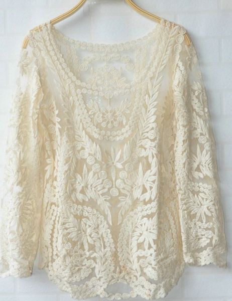 Blusa Rendada Manga Longa